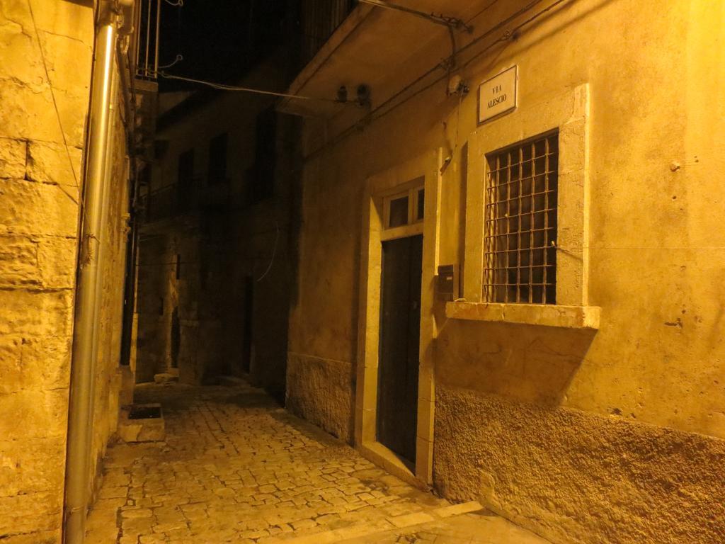 La Casa Di Giada Villa Modica Rum bild