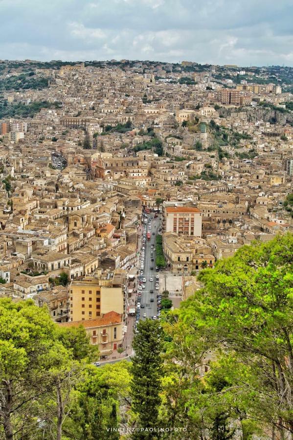 La Casa Di Giada Villa Modica Exteriör bild